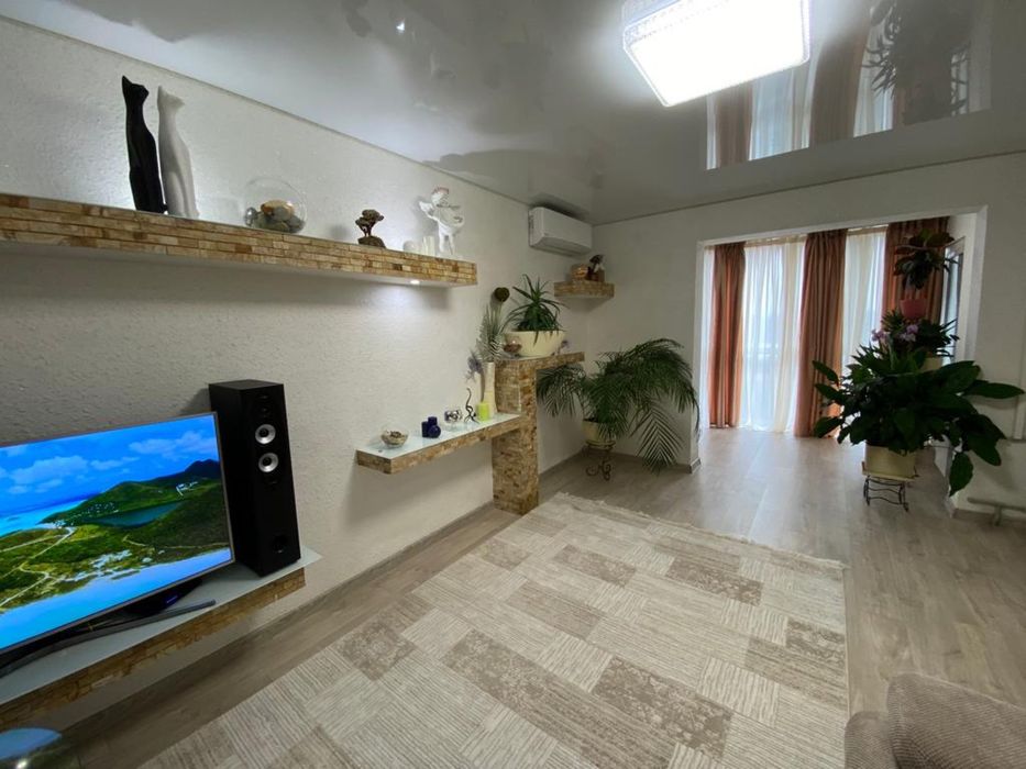 Квартира на вул. Сахарова в Кривий Ріг, ID 301376, фото №1