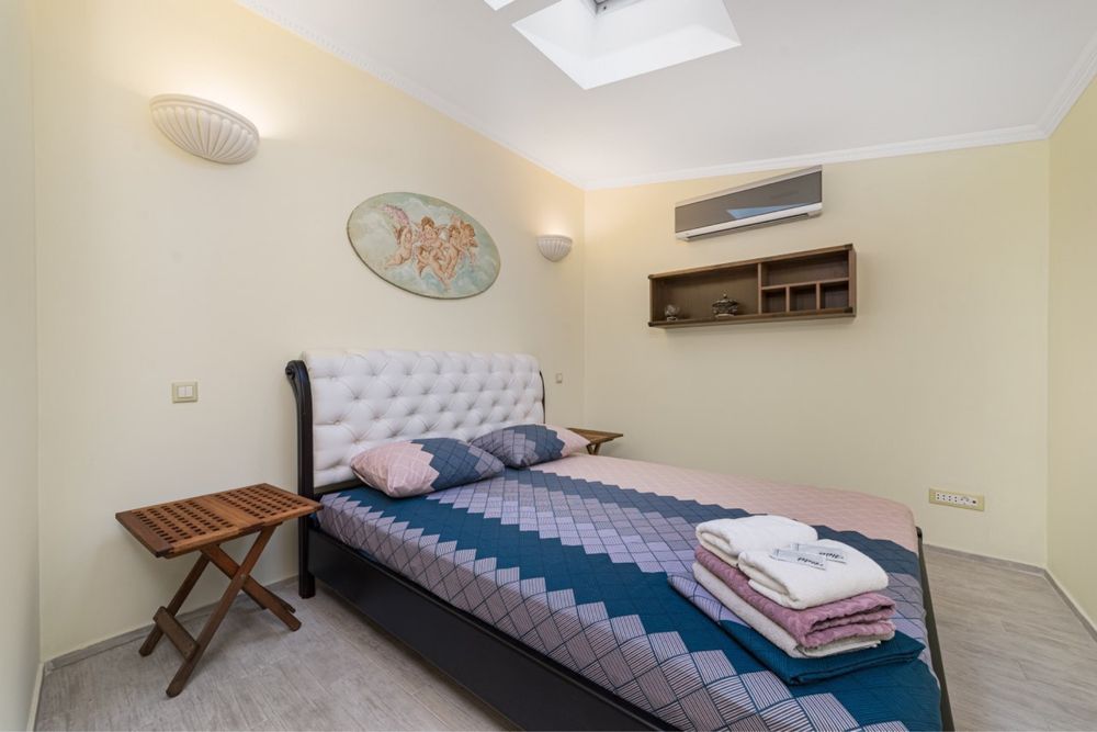 Квартира на вул. Дерибасівська, 17 в Одеса, ID 244930, фото №1