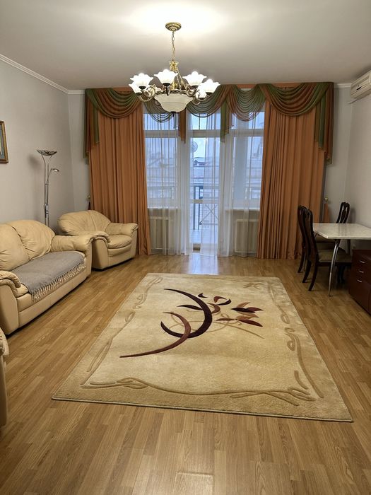 Квартира на Біля метро Університет в Києві, ID 256992, фото №2