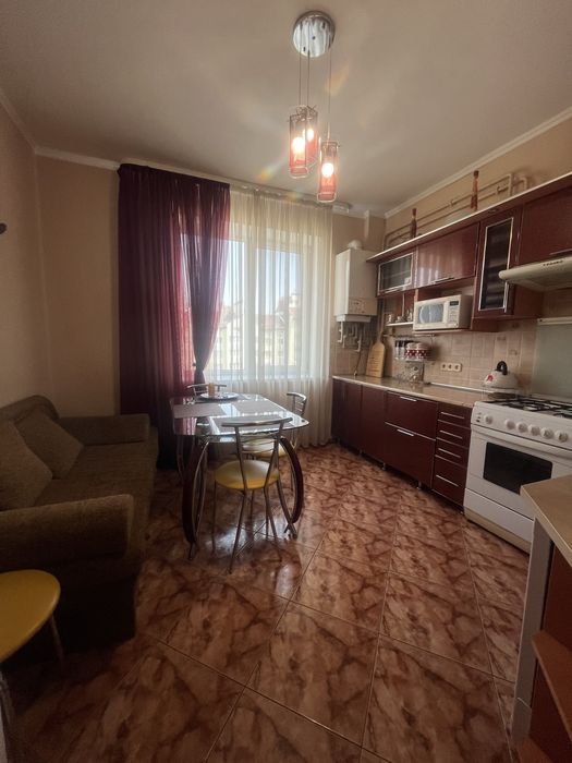 Квартира на біля готелю Надія в Івано-Франківськ, ID 215462, фото №1