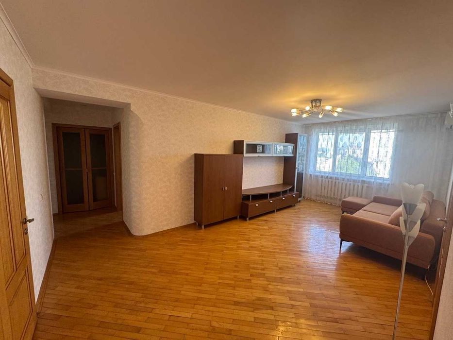Квартира на вул. Юрія Іллєнка, 63 в Києві, ID 192650, фото №2