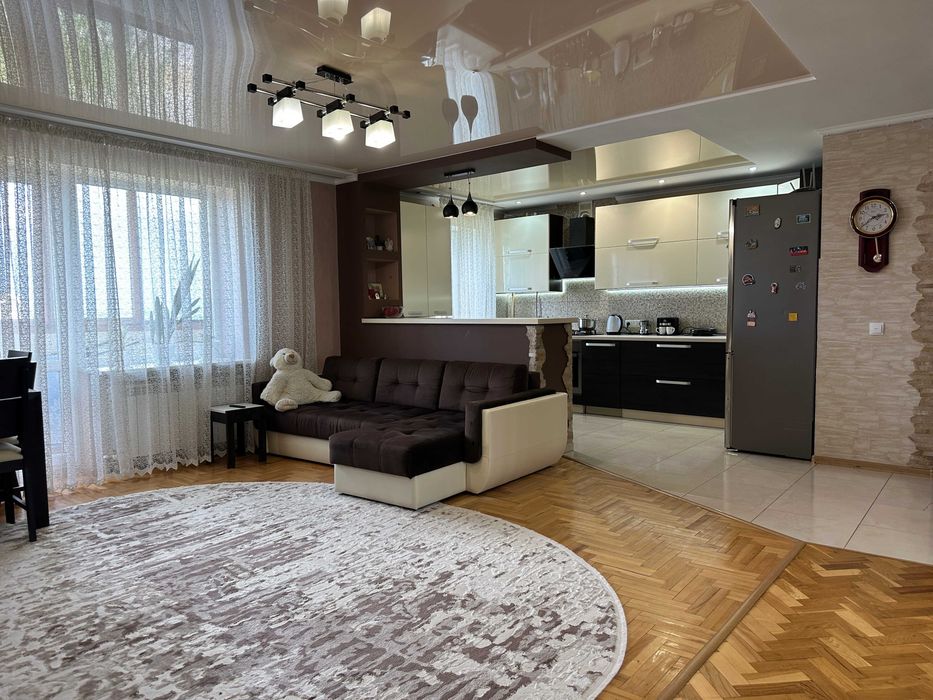 Купити квартиру за адресою вул. Самбірська, 94 на Findly.com.ua Квартира на вул. Самбірська, 94, ID 310035, фото №1