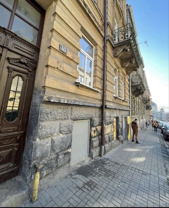 Купити квартиру за адресою Галицький в Львів на Findly.com.ua Квартира на Галицький в Львів, ID 318743, фото №1