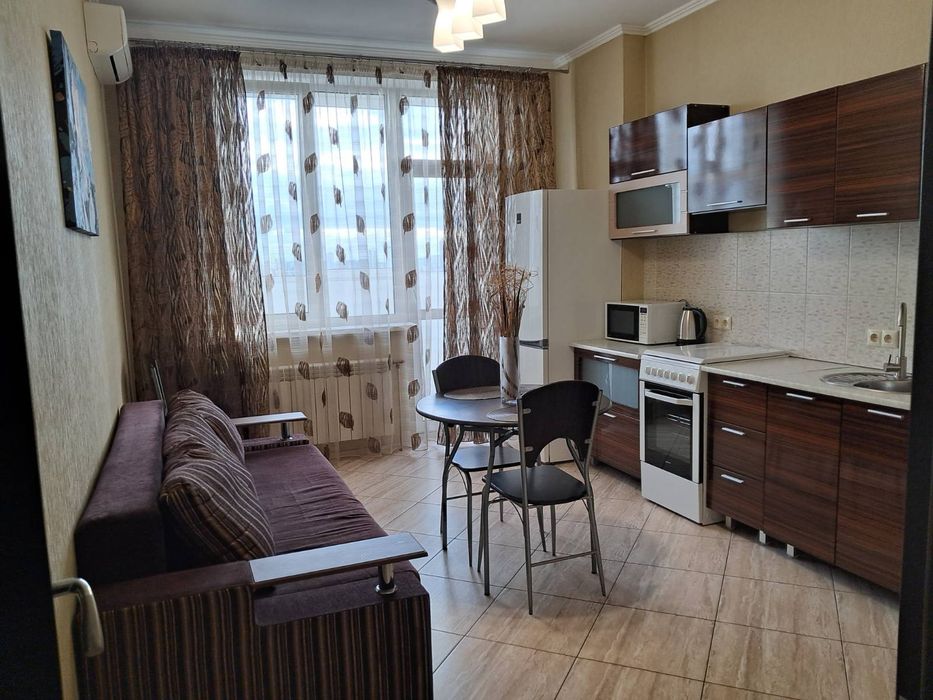 Квартира на вул. В. Черчіля, 43, ID 369362, фото №1