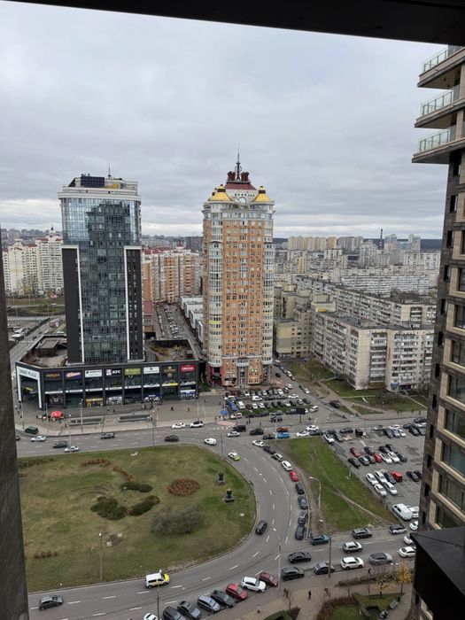 Квартира на біля метро Мінська в Києві, ID 205233, фото №1