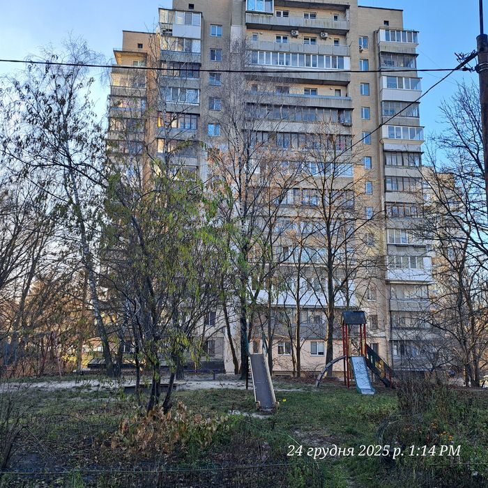 Орендувати квартиру за адресою вул. Єреванська, 32 на Findly.com.ua Квартира на вул. Єреванська, 32, ID 393815, фото №1