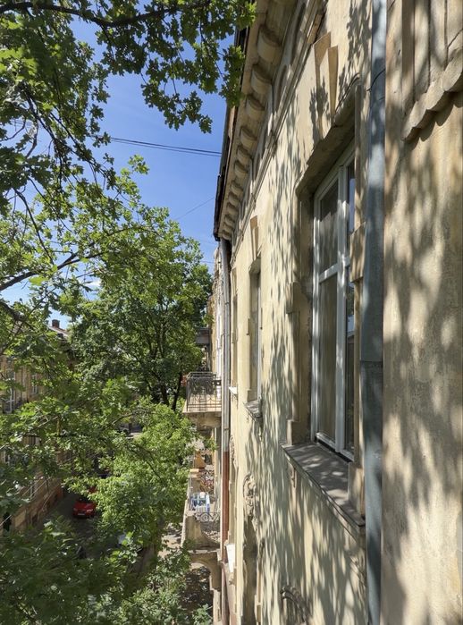 Купити квартиру за адресою вул. Глибока, 8 в Львів на Findly.com.ua Квартира на вул. Глибока, 8 в Львів, ID 197550, фото №1