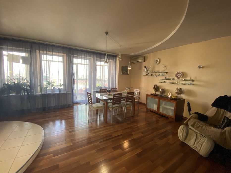 Квартира на вул. Ильенко (Мельникова), 83 Д в Києві, ID 208035, фото №1
