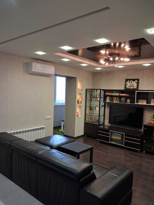 Квартира на просп. Тракторостроителей, 103Г, ID 371306, фото №1
