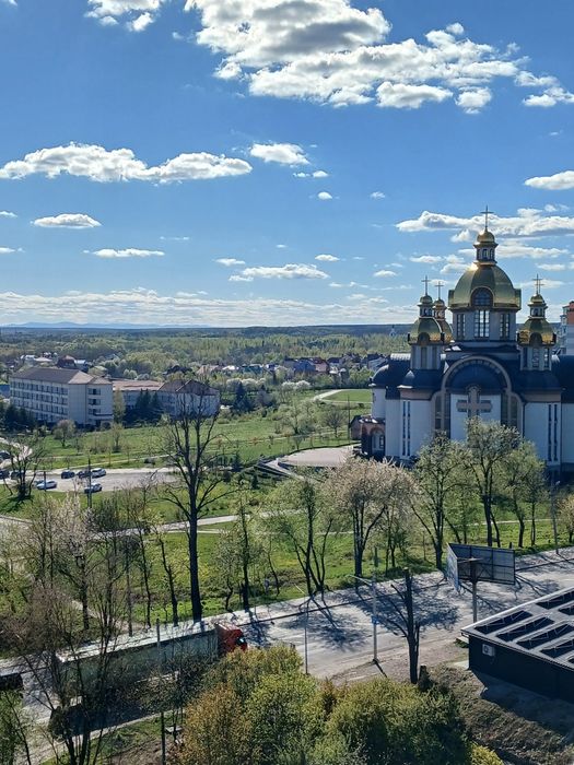 Квартира на біля Торгового Центру Менс, мікрорайон Пасічна в Івано-Франківську, ID 242584, фото №1
