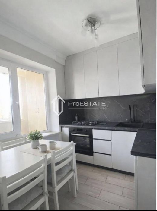 Квартира на вул. Ореста Левицького, 4 в Києві, ID 183974, фото №2