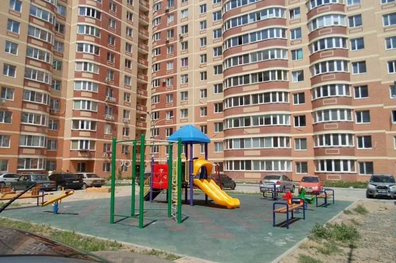 Квартира на вул. Школьна, ID 440899, фото №1
