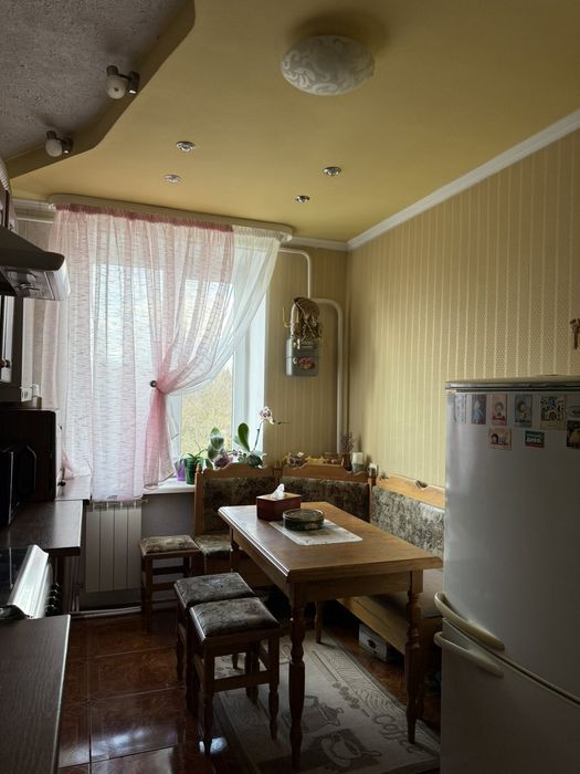 Квартира на р-ні Відродження в Луцьку, ID 240375, фото №2