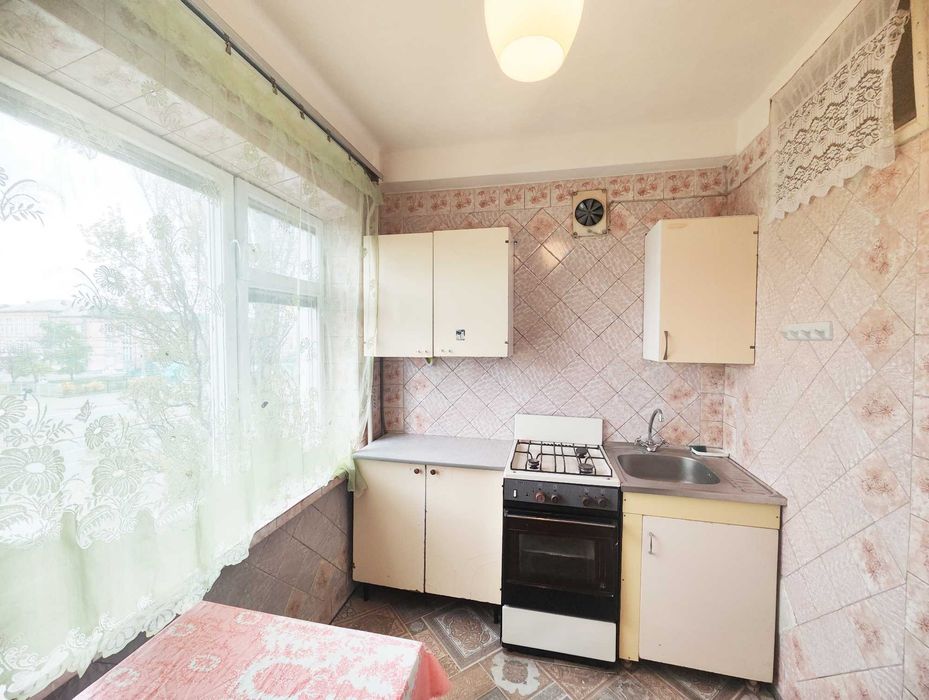 Купити квартиру за адресою просп. Воскресенський, 40 в Київ на Findly.com.ua Квартира на просп. Воскресенський, 40 в Київ, ID 175534, фото №1