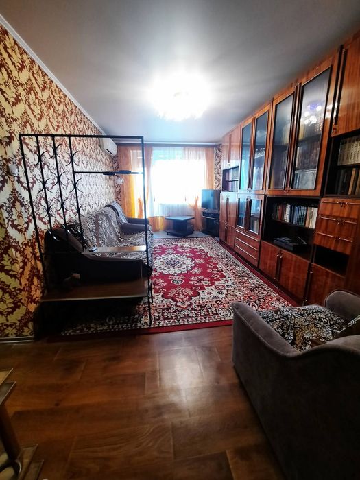 Квартира на вул. Свято-Миколаївська в Кривому Розі, ID 206956, фото №1