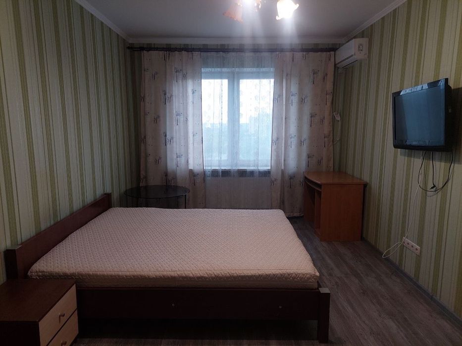 Купити квартиру за адресою Милославська, 2 в Київ на Findly.com.ua Квартира на Милославська, 2 в Київ, ID 254181, фото №1