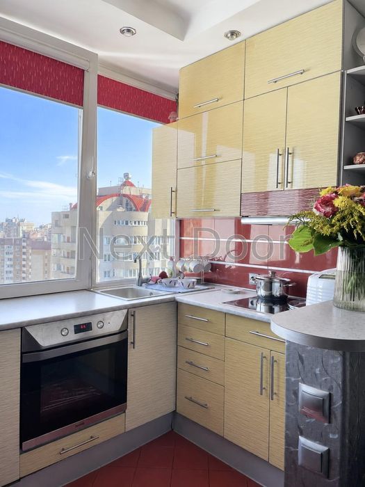 Квартира на вул. Урлівська, 23а в Києві, ID 301440, фото №1