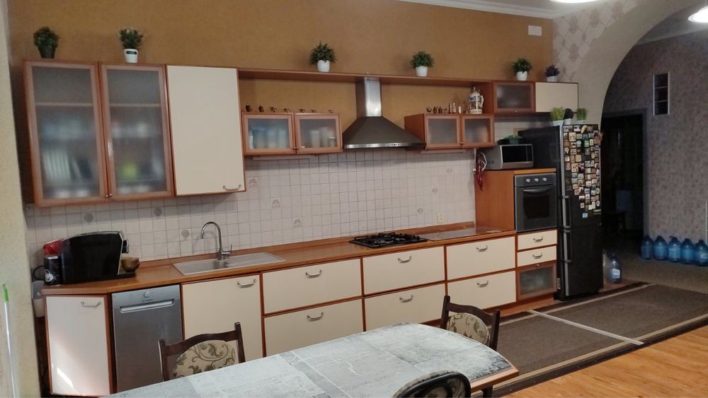 Квартира на біля Дитячого містечка Казка в Миколаєві, ID 185985, фото №1
