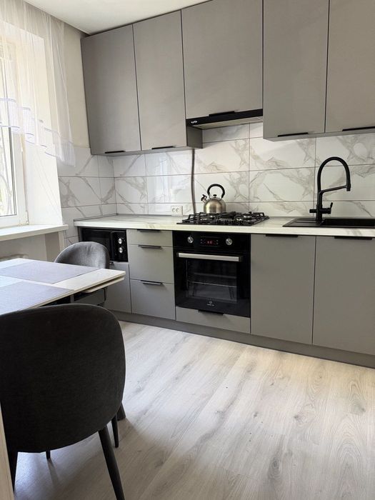 Квартира на вул. Соборна в Павлоград, ID 293257, фото №1