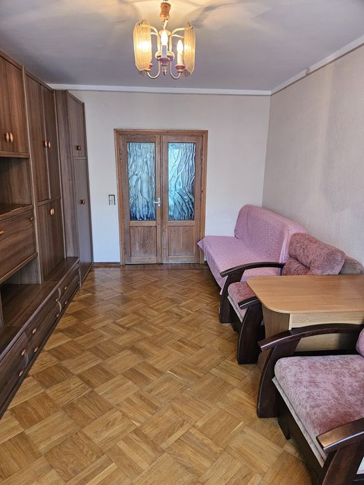 Купити квартиру за адресою вул. Бреуса на Findly.com.ua Квартира на вул. Бреуса, ID 255072, фото №1