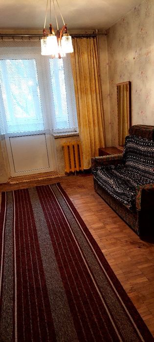 Орендувати квартиру за адресою вул. Солов'яненко, 8 в Київ на Findly.com.ua Квартира на вул. Солов'яненко, 8 в Київ, ID 196626, фото №1