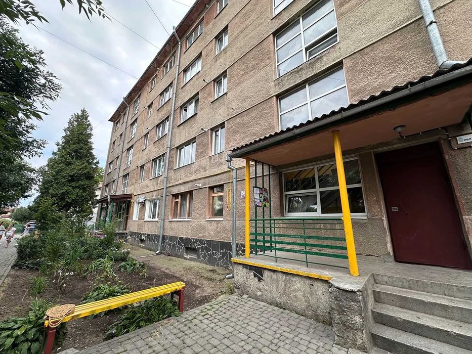 Квартира на поруч Ратуша та знаменита «стометрівка» в Івано-Франківськ, ID 212227, фото №1