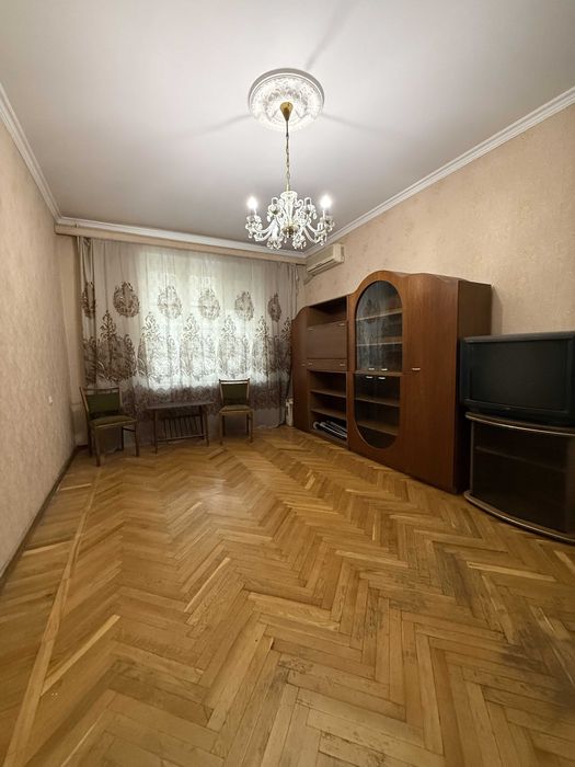 Купити квартиру за адресою вул. Ришельєвська в Одеса на Findly.com.ua Квартира на вул. Ришельєвська в Одеса, ID 215790, фото №1