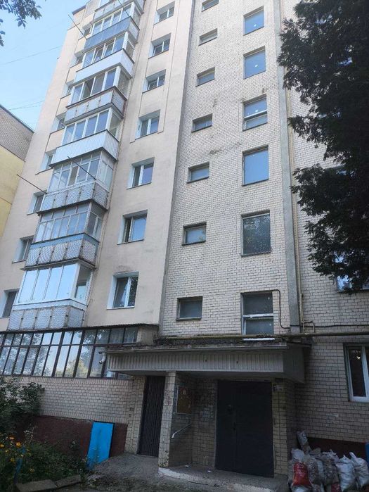 Купити квартиру за адресою шосе Хмельницьке, 17 в Кам'янець-Подільський на Findly.com.ua Квартира на шосе Хмельницьке, 17 в Кам'янець-Подільський, ID 293237, фото №1