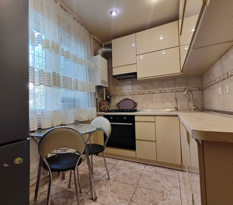 Квартира на вул. Перемоги в Запоріжжя, ID 218826, фото №1