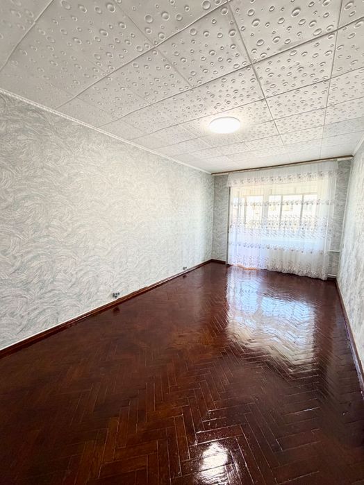 Квартира на біля метро Чернігівська в Києві, ID 232050, фото №2