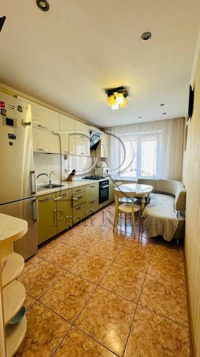 Квартира на шосе Харківське, 51 в Києві, ID 248784, фото №1