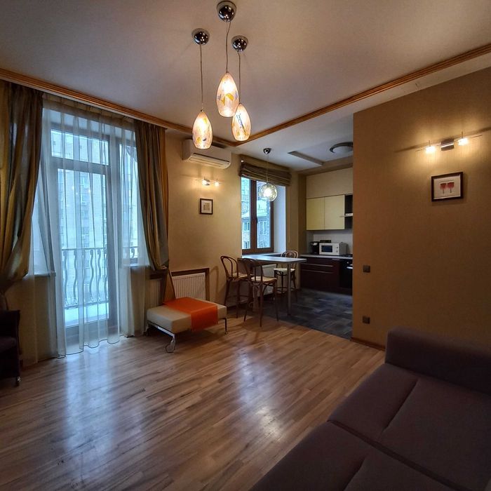 Квартира на вул. Панаса Мирного, 20 в Києві, ID 255859, фото №1