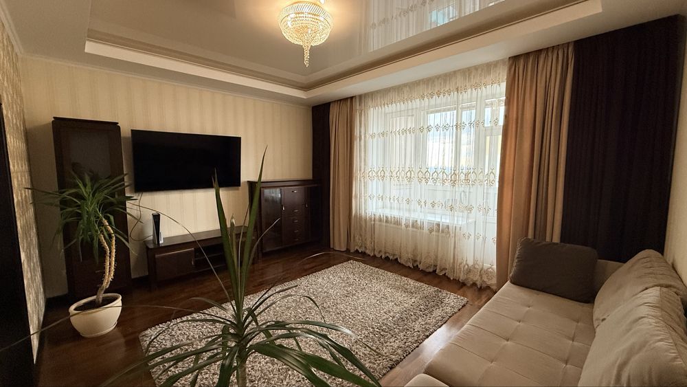Квартира на поруч ТЦ Чайка в Рівному, ID 258800, фото №1