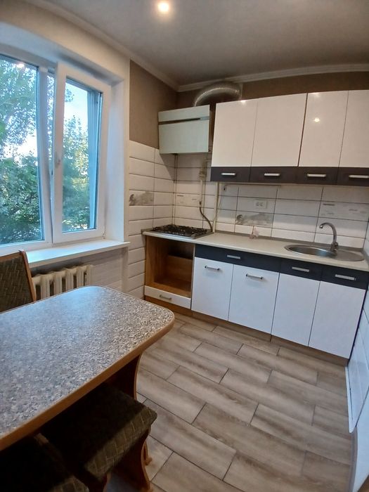 Квартира на вул. Вечірня, 9 в Кривому Розі, ID 262737, фото №3