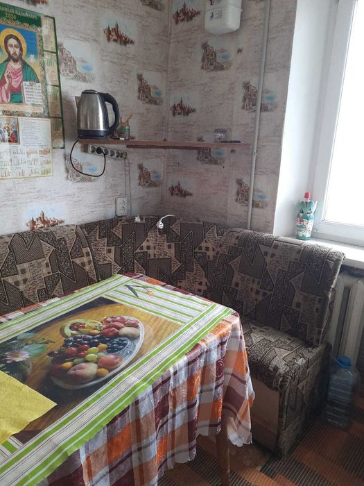 Купити квартиру за адресою вул. Горького в Дніпро на Findly.com.ua Квартира на вул. Горького в Дніпро, ID 310664, фото №1