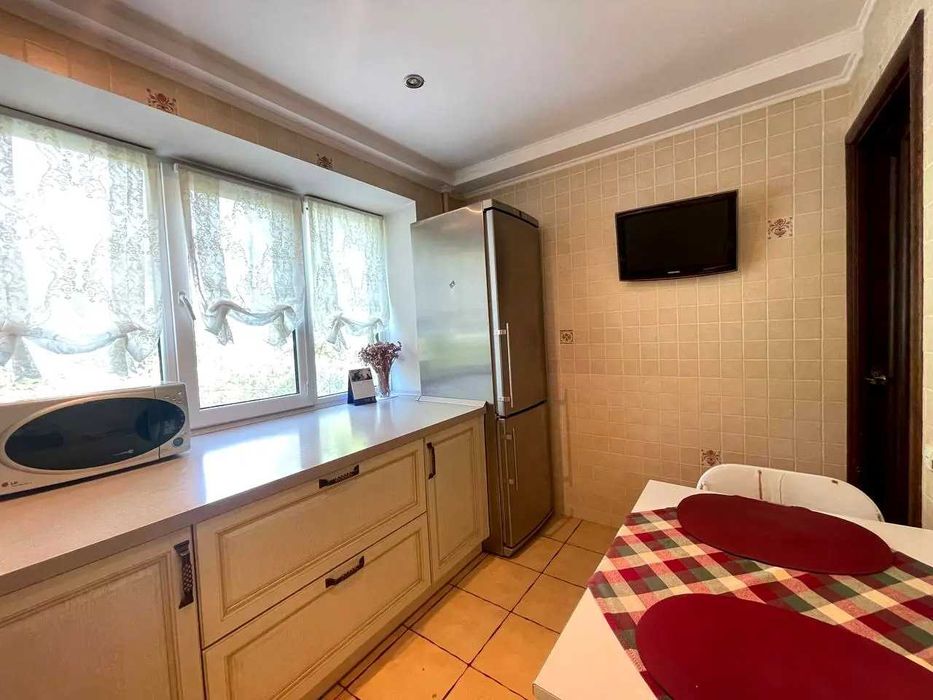 Квартира на біля метро Університет в Київ, ID 296959, фото №1