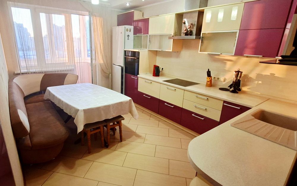 Орендувати квартиру за адресою вул. Мишуги, 8 в Київ на Findly.com.ua Квартира на вул. Мишуги, 8 в Київ, ID 302259, фото №1