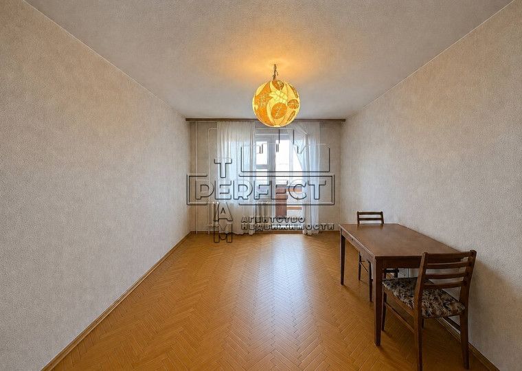 Квартира на вул. Червоної Калини, 63А в Києві, ID 302708, фото №1
