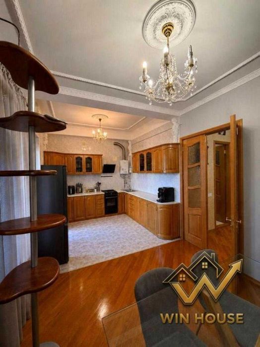 Купити квартиру за адресою просп. Берестейський, 73/1 в Київ на Findly.com.ua Квартира на просп. Берестейський, 73/1 в Київ, ID 302987, фото №1
