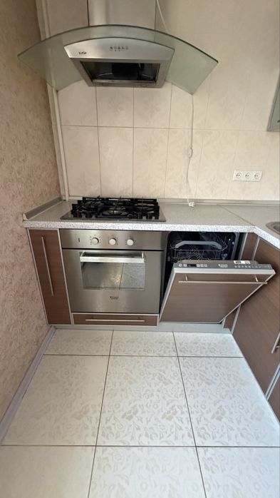 Квартира на вул. Автозаводська, ID 303947, фото №1