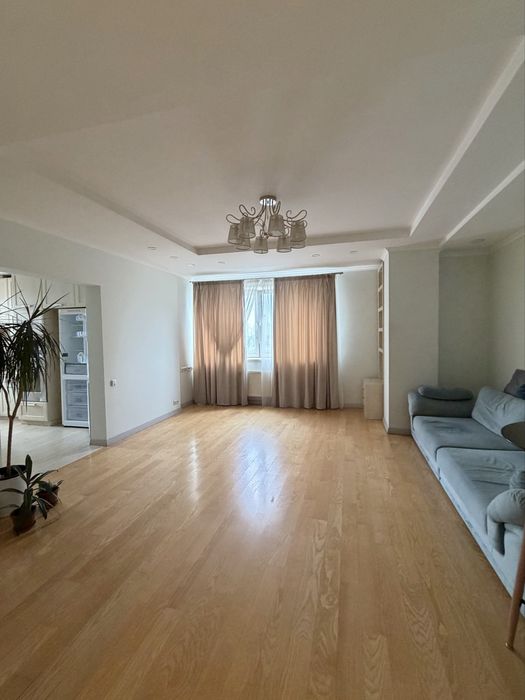 Квартира на біля метро Лівобережна в Києві, ID 314693, фото №1