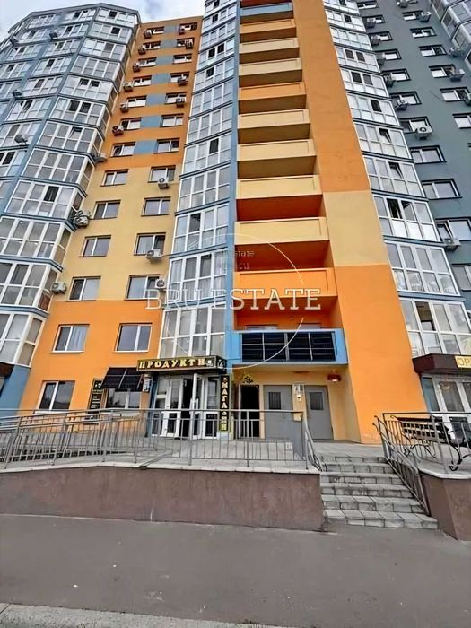 Купити квартиру за адресою вул. Берковецька, 6Б в Київ на Findly.com.ua Квартира на вул. Берковецька, 6Б в Київ, ID 315546, фото №1