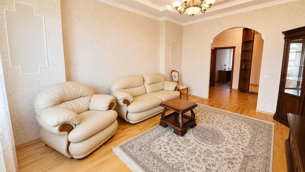 Орендувати квартиру за адресою вул. В'ячеслава Чорновола, 29-А в Київ на Findly.com.ua Квартира на вул. В'ячеслава Чорновола, 29-А в Київ, ID 315735, фото №1