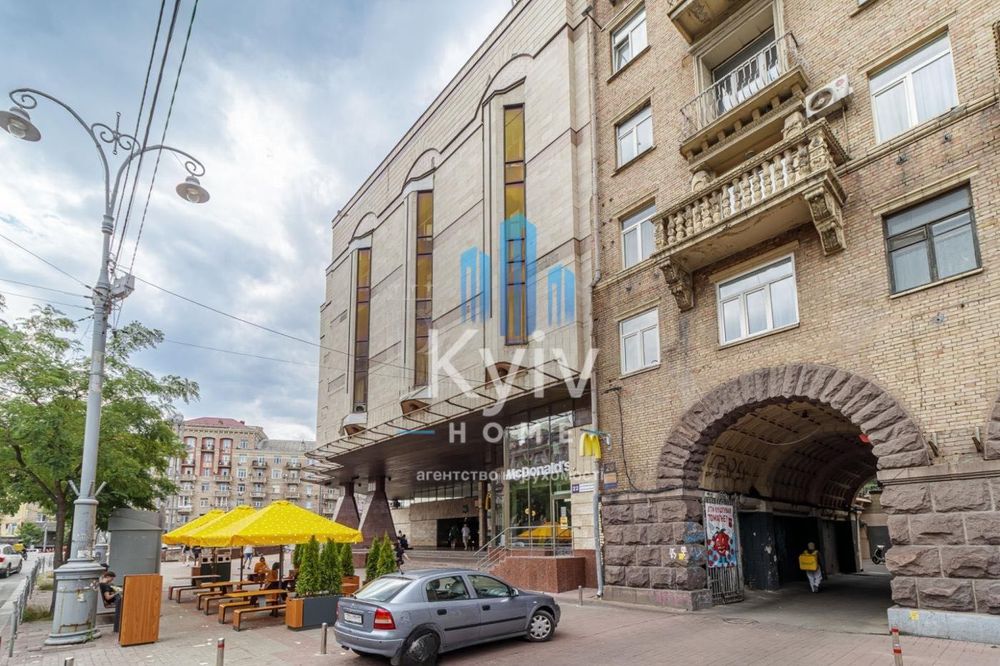 Купити квартиру за адресою пл. Українських Героїв в Київ на Findly.com.ua Квартира на пл. Українських Героїв в Київ, ID 320700, фото №1