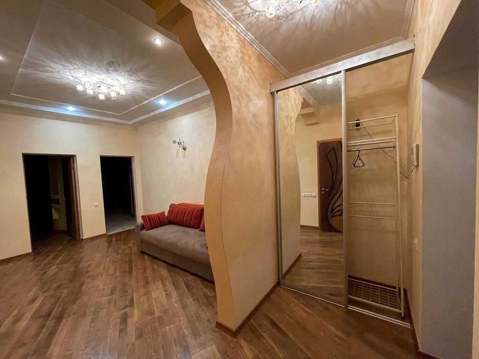 Квартира на вул. Старонаводницька, 6Б в Київ, ID 316477, фото №4