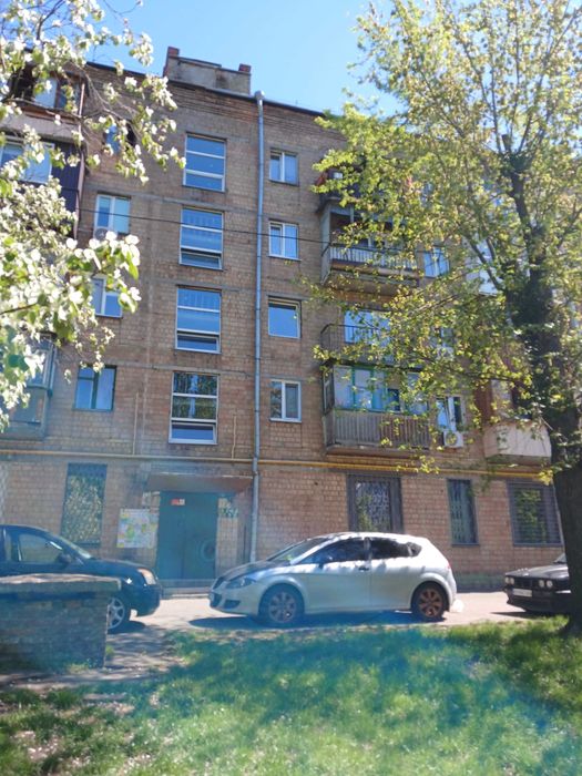 Купити квартиру за адресою шосе Харківське, 18 в Київ на Findly.com.ua Квартира на шосе Харківське, 18 в Київ, ID 328957, фото №1