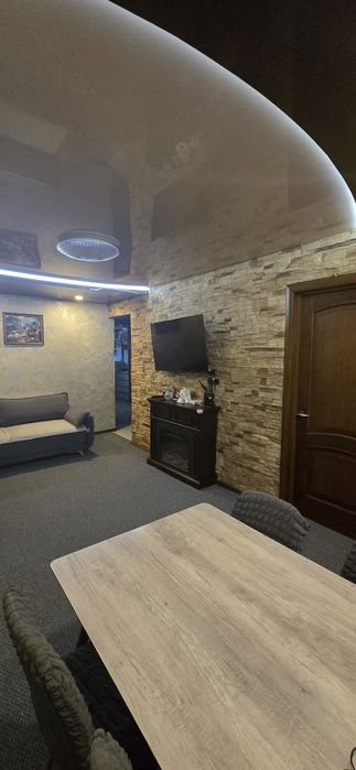 Квартира на вул. М.Грушевського в Дніпро, ID 317805, фото №1