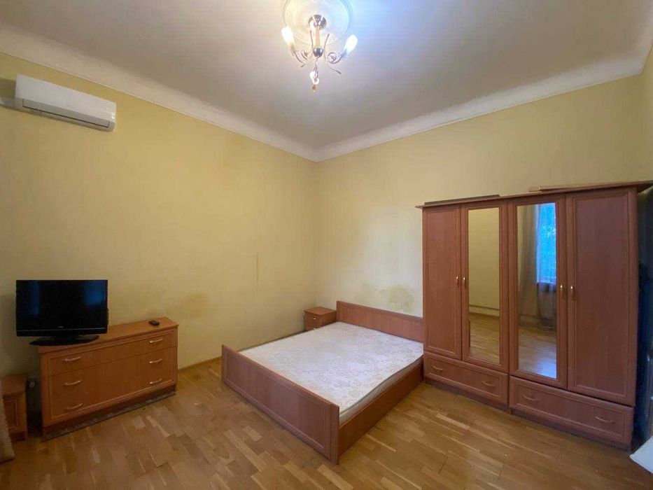 Квартира на вул. Верхній Вал, 40 в Києві, ID 317777, фото №1