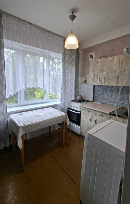 Орендувати квартиру за адресою вул. Празька, 27 в Київ на Findly.com.ua Квартира на вул. Празька, 27 в Київ, ID 324855, фото №1