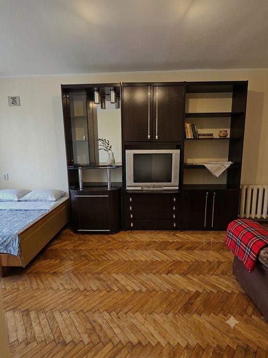 Купити квартиру за адресою вул. Празька, 17 в Київ на Findly.com.ua Квартира на вул. Празька, 17 в Київ, ID 327006, фото №1